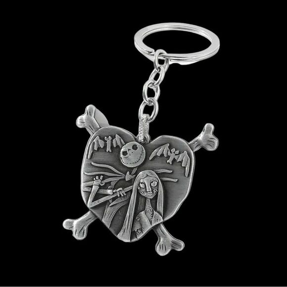 NIGHTMARE BEFORE CHRISTMAS KEY RING - Picture 1 of 2